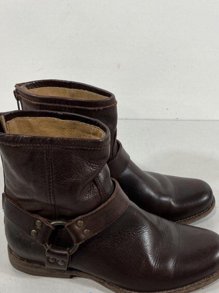 Women’s Frye Dark Brown Leather Back Zip Harness Boots Size 7.5b